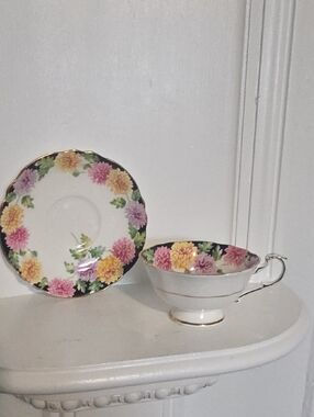 vintage teacup and saucer set is a collectible item manufactured by Paragon
